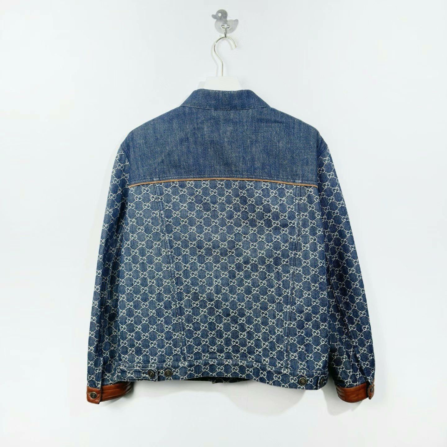 Gucci gucci logo printed long sleeve denim jacket Size US M / EU 48-50 / 2 - 2 Thumbnail