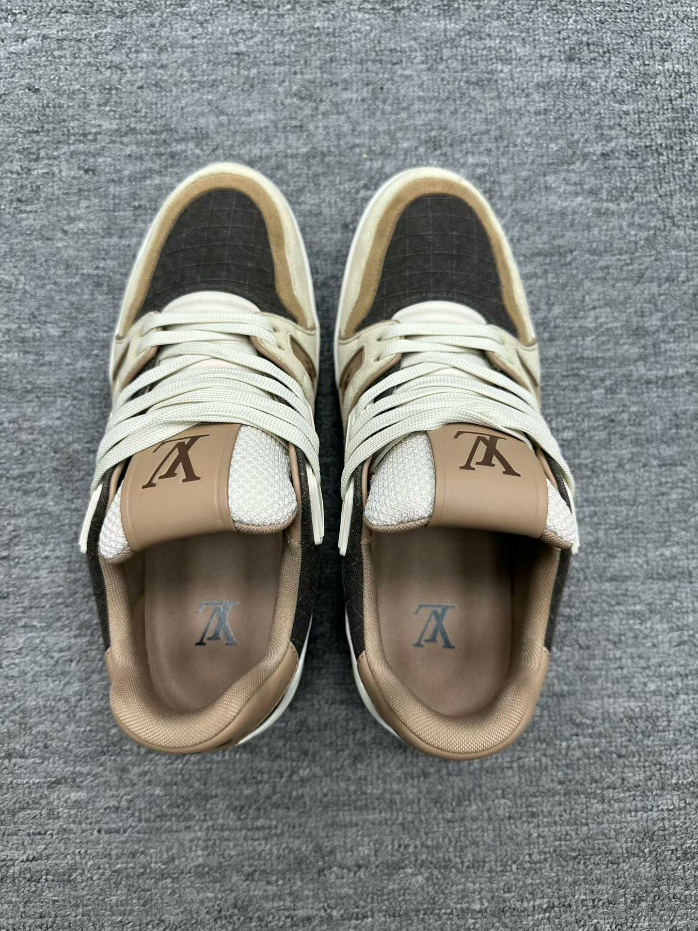 Louis Vuitton lv trainer sneakers with checkered design Size US 6.5 / EU 39-40 - 2 Thumbnail