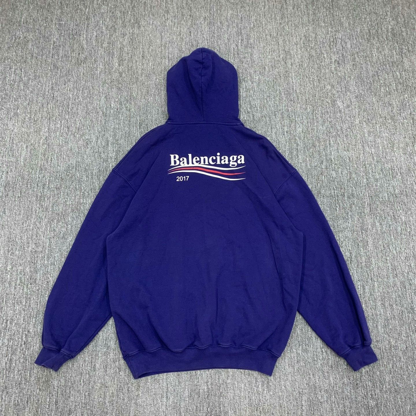 Balenciaga balenciaga ocean wave hoodie in purple Size US XS / EU 42 / 0 - 2 Thumbnail