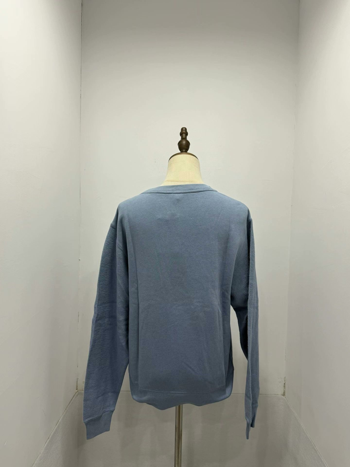 Loewe Loewe Embroidered Logo Sweatshirt Size S Size S / US 4 / IT 40 - 2 Thumbnail