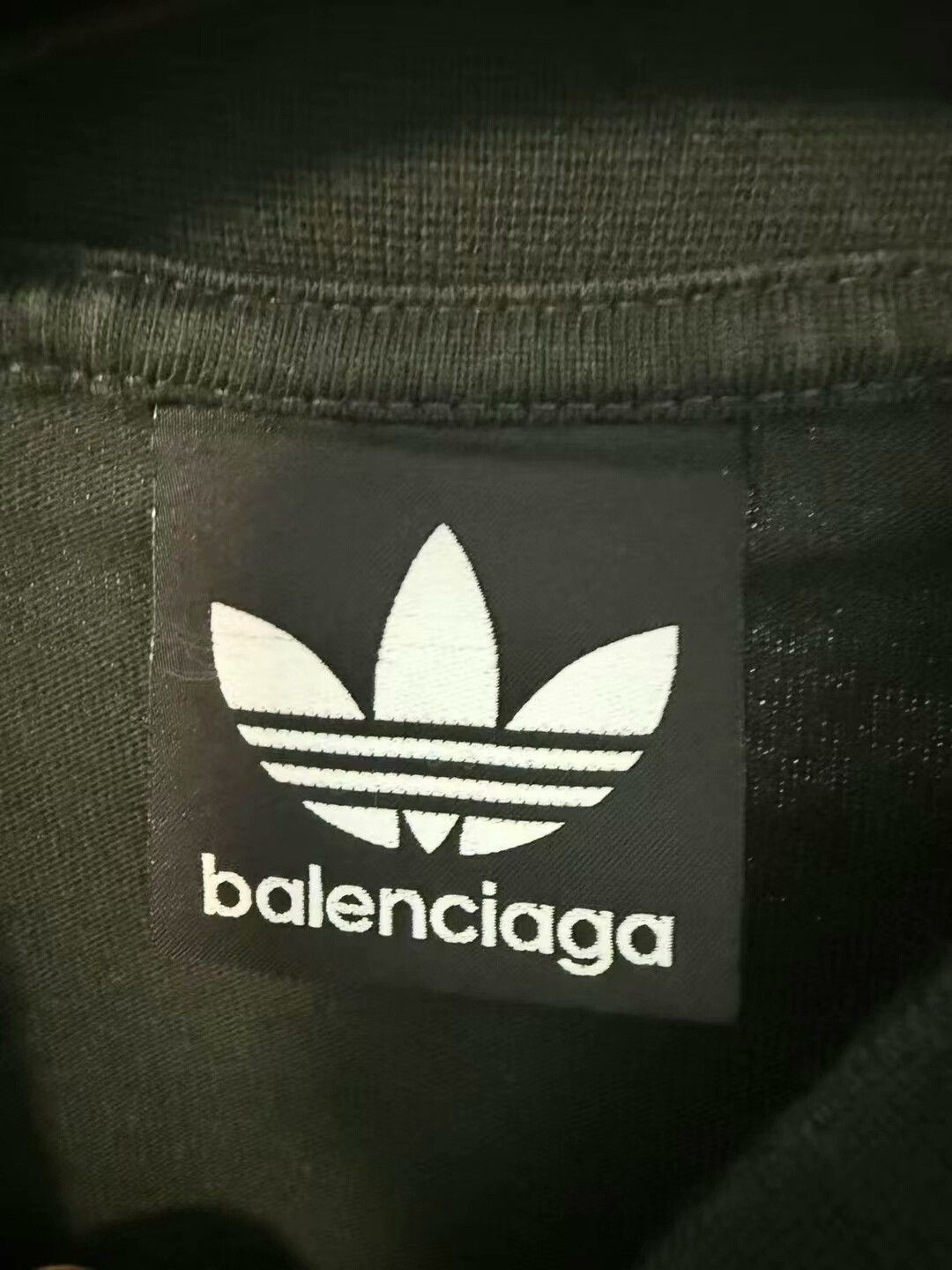 Balenciaga balenciaga green adidas embroidered t-shirt Size US M / EU 48-50 / 2 - 3 Thumbnail
