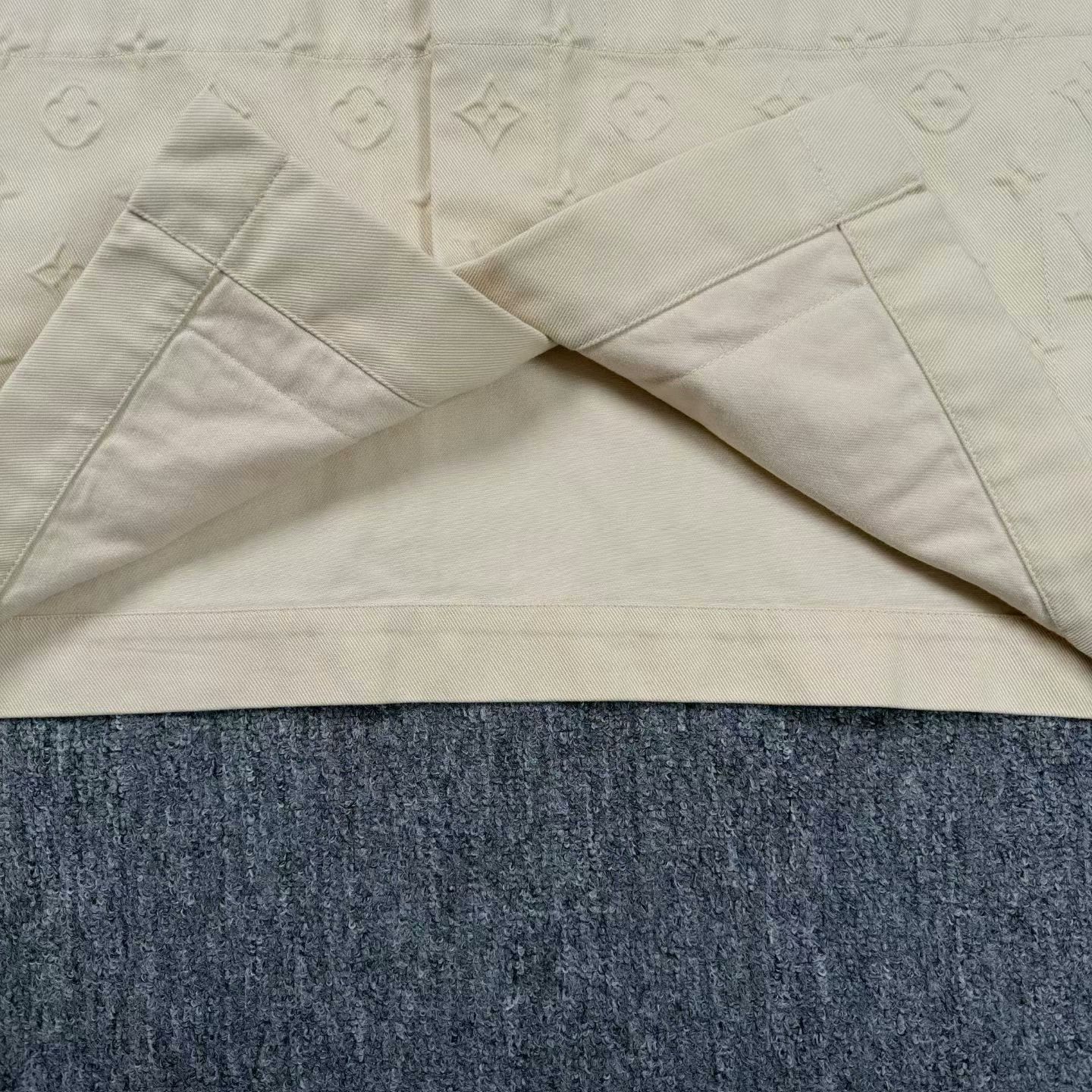Louis Vuitton beige short sleeve printed shirt by LV Size US M / EU 48-50 / 2 - 7 Thumbnail
