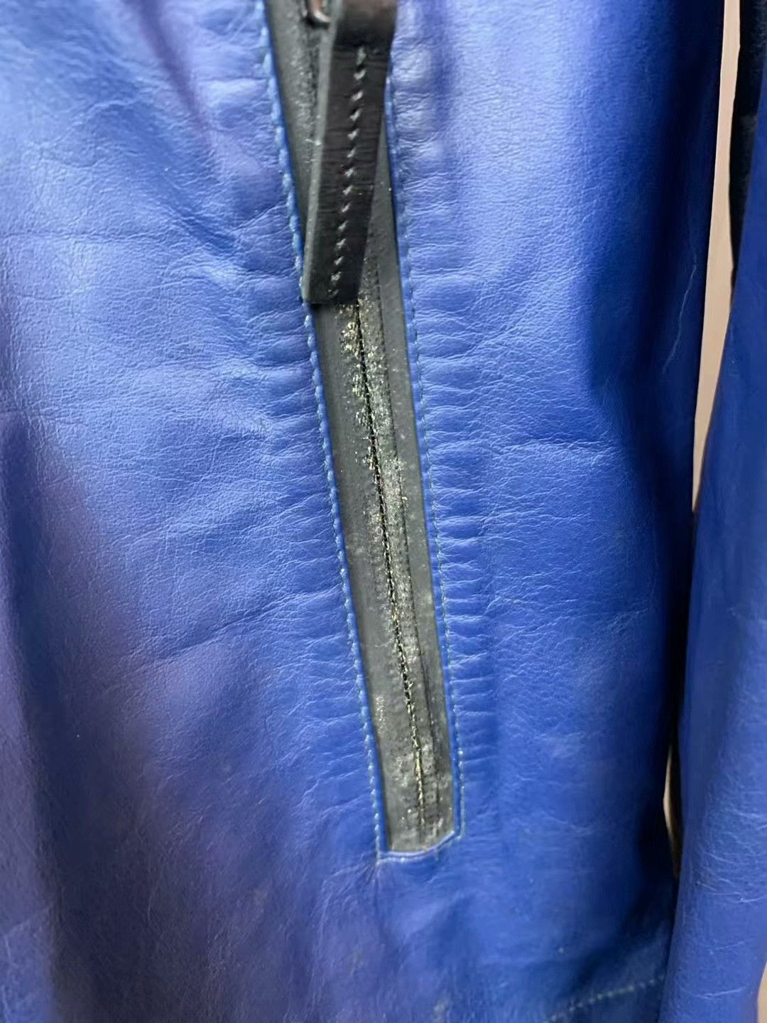 Gucci blue leather zip-up jacket by Gucci Size US L / EU 52-54 / 3 - 6 Thumbnail
