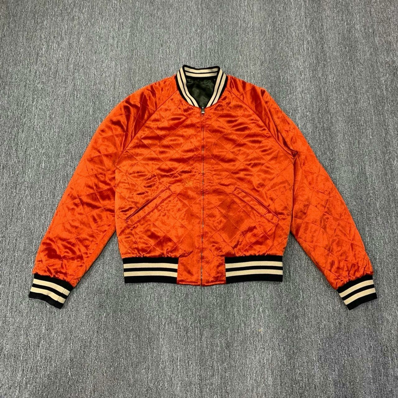 Gucci reversible logo bomber jacket by gucci Size US M / EU 48-50 / 2 - 9 Thumbnail