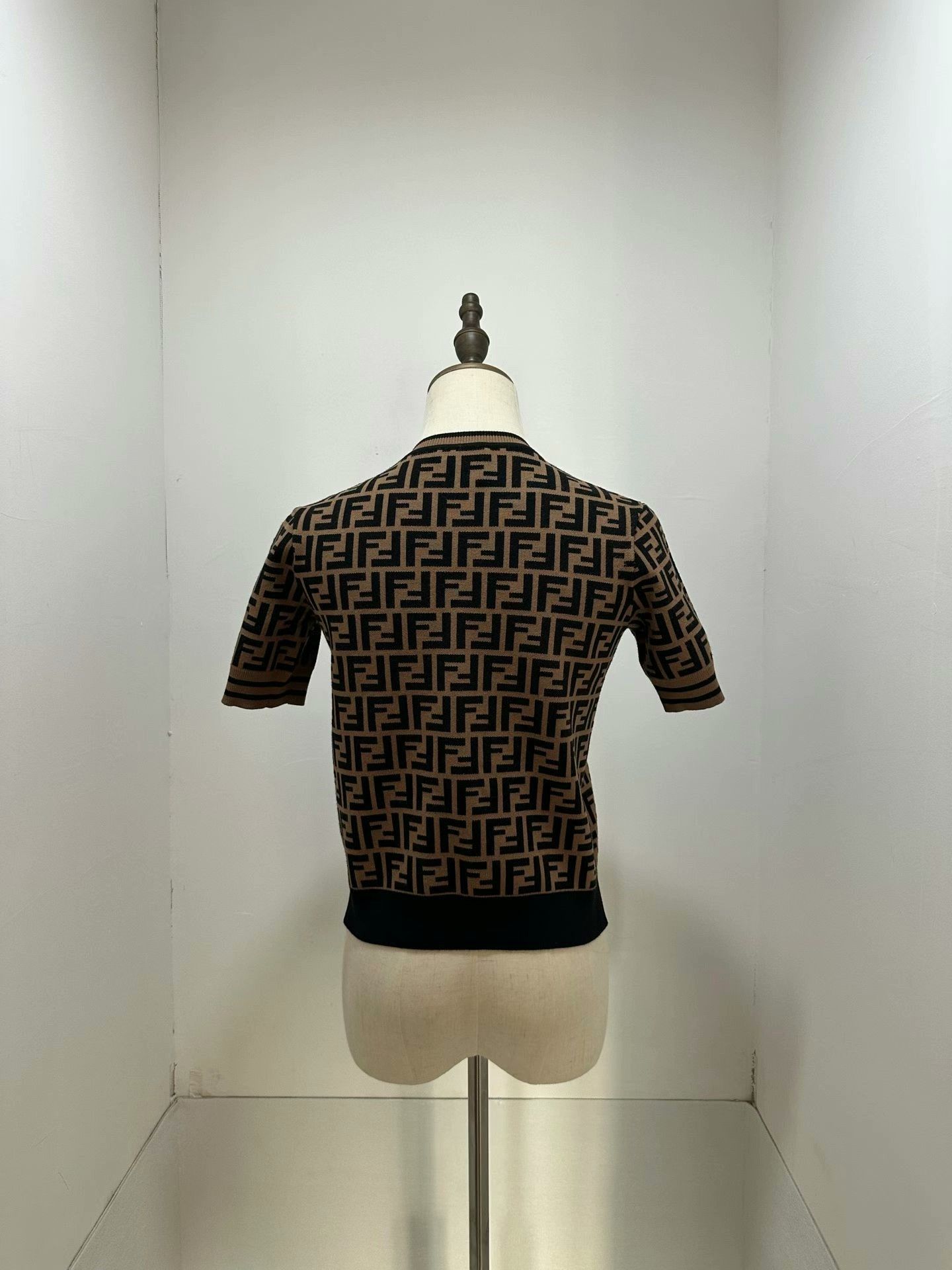 Fendi Fendi Double F Print Short Sleeve Knit Top Size M / US 6-8 / IT 42-44 - 2 Thumbnail