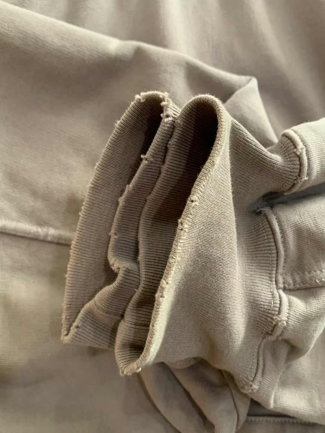 Balenciaga balenciaga oversized hoodie size s Size US S / EU 44-46 / 1 - 5 Thumbnail