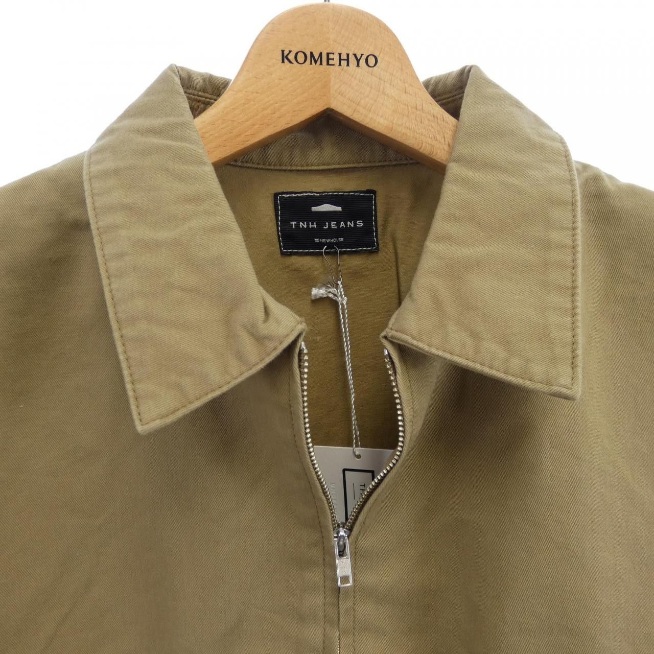Other Other The Newhouse Vest Others Tops DUTY FREE for USA Size ONE SIZE - 5 Thumbnail