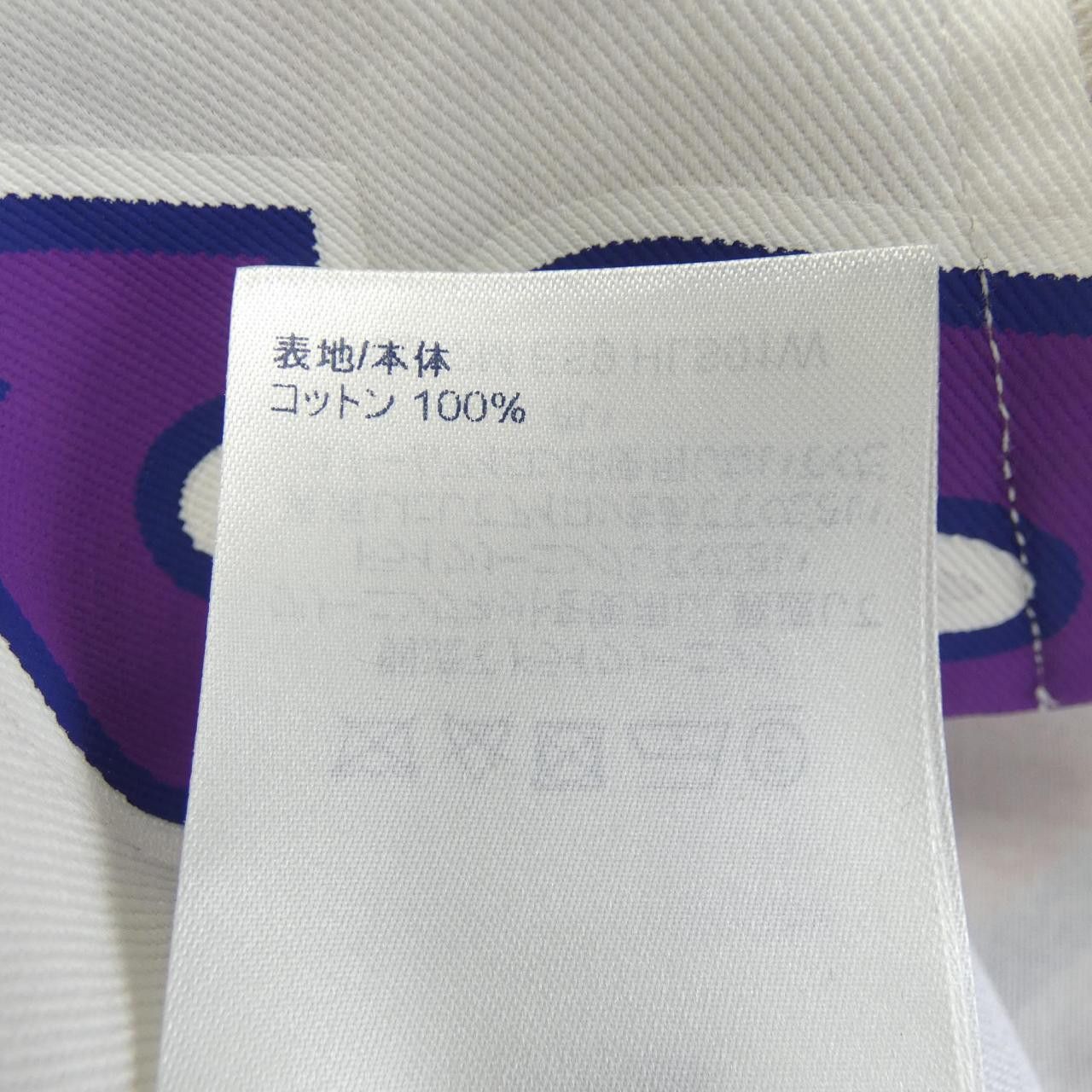 Louis Vuitton Louis Vuitton Louis Vuitton NBA Basketball Letter Over Shirt S/S Shirt Cotton Tops HLS01WES9 DUTY FREE for USA Size ONE SIZE - 3 Thumbnail