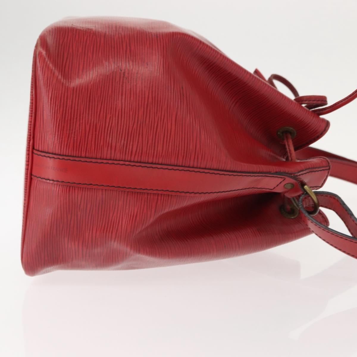 Louis Vuitton Louis Vuitton Petit Noe Handbag Epi Leather Size ONE SIZE - 3 Thumbnail