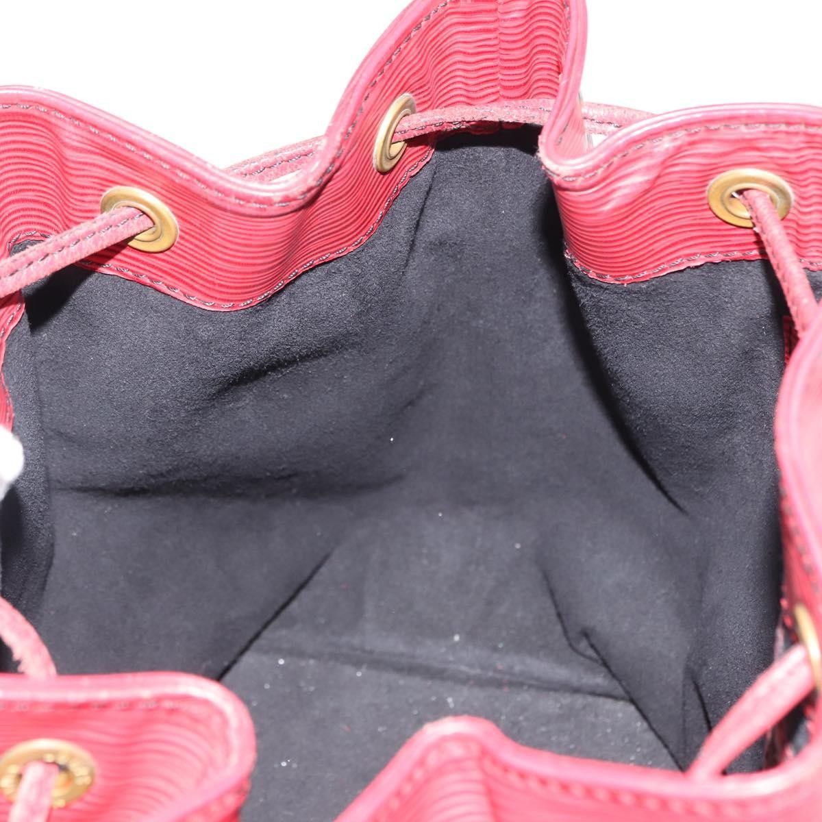 Louis Vuitton Louis Vuitton Petit Noe Handbag Epi Leather Size ONE SIZE - 23 Thumbnail