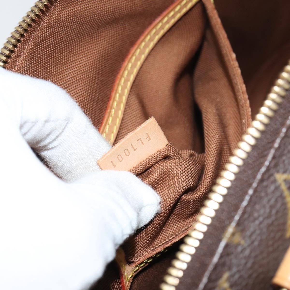 Louis Vuitton Louis Vuitton Alma Handbag Monogram Canvas Size ONE SIZE - 7 Thumbnail