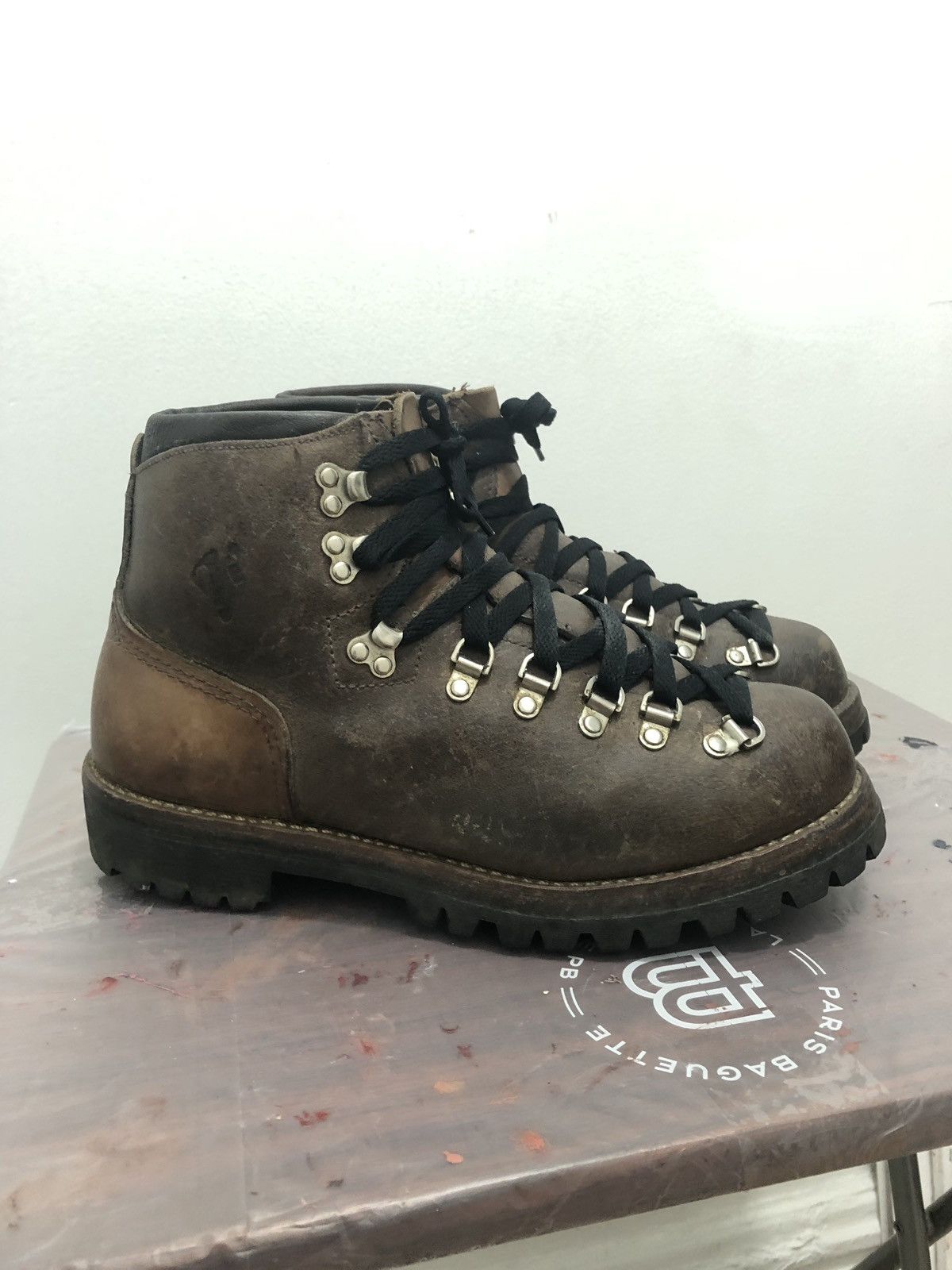 vasque boots australia