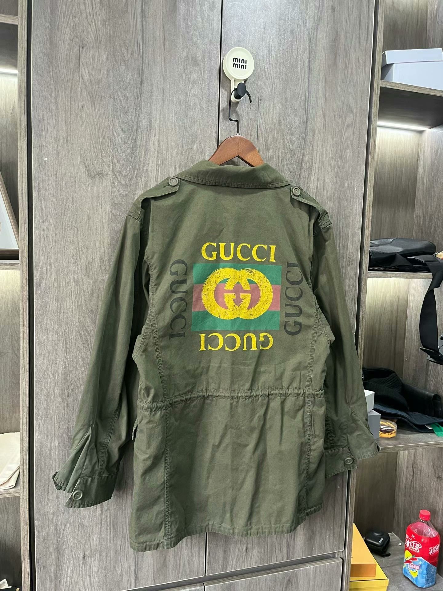 Gucci gucci m65 jacket with red green stripes Size US L / EU 52-54 / 3 - 6 Thumbnail