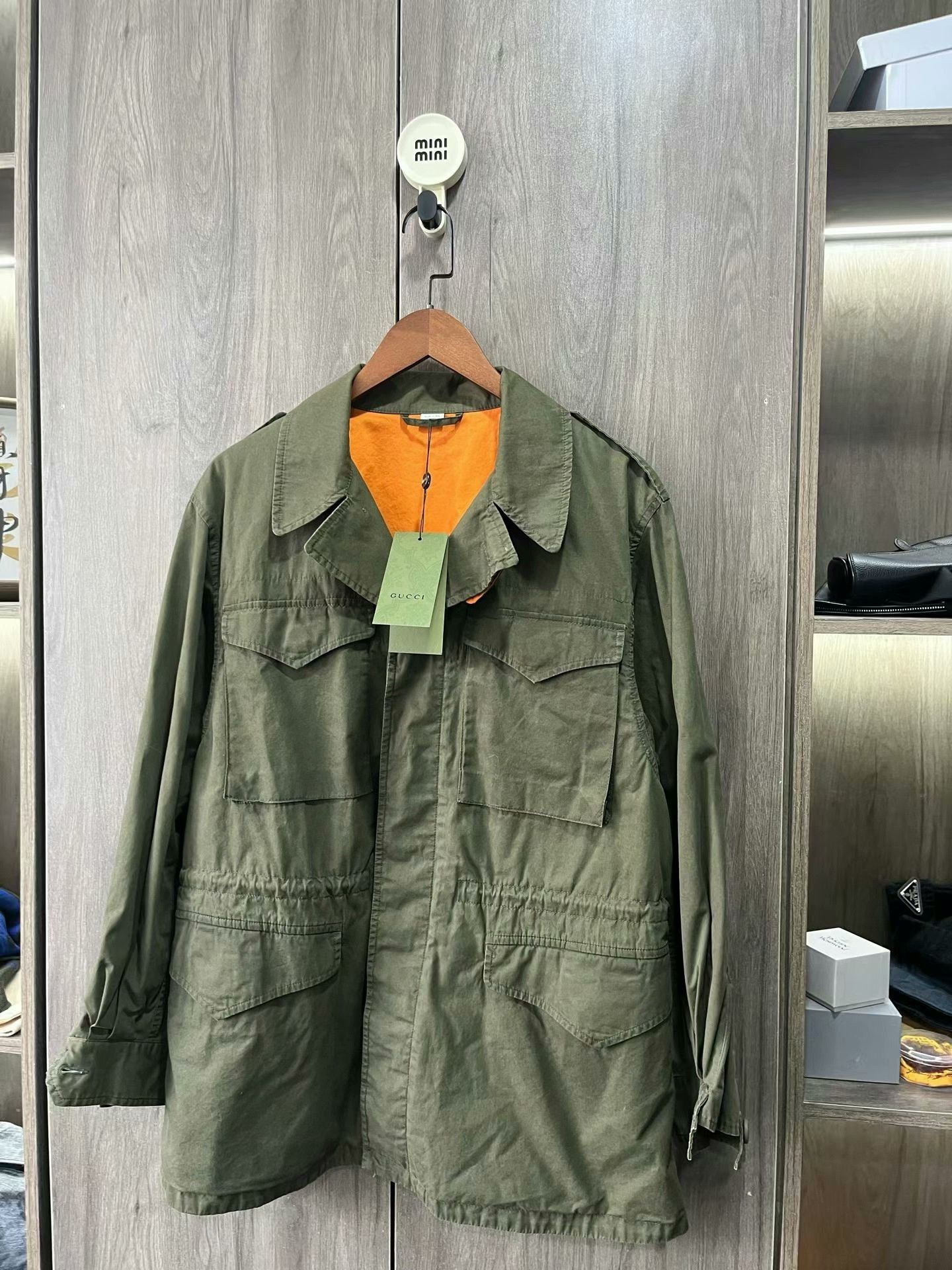 Gucci gucci m65 jacket with red green stripes Size US L / EU 52-54 / 3 - 3 Thumbnail