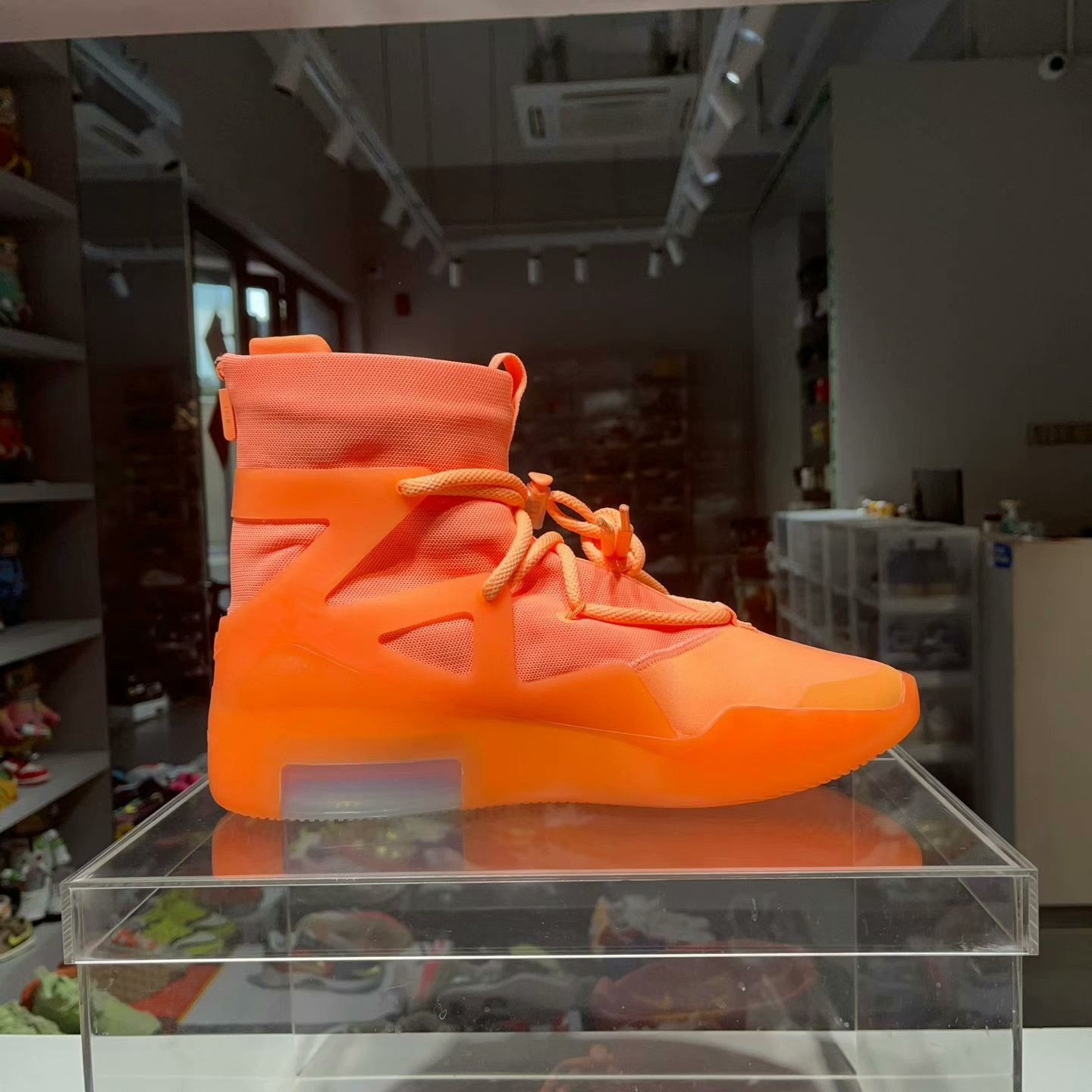 Balenciaga fog1 orange sneakers size 44 in box Size US 10 / EU 43 - 4 Thumbnail