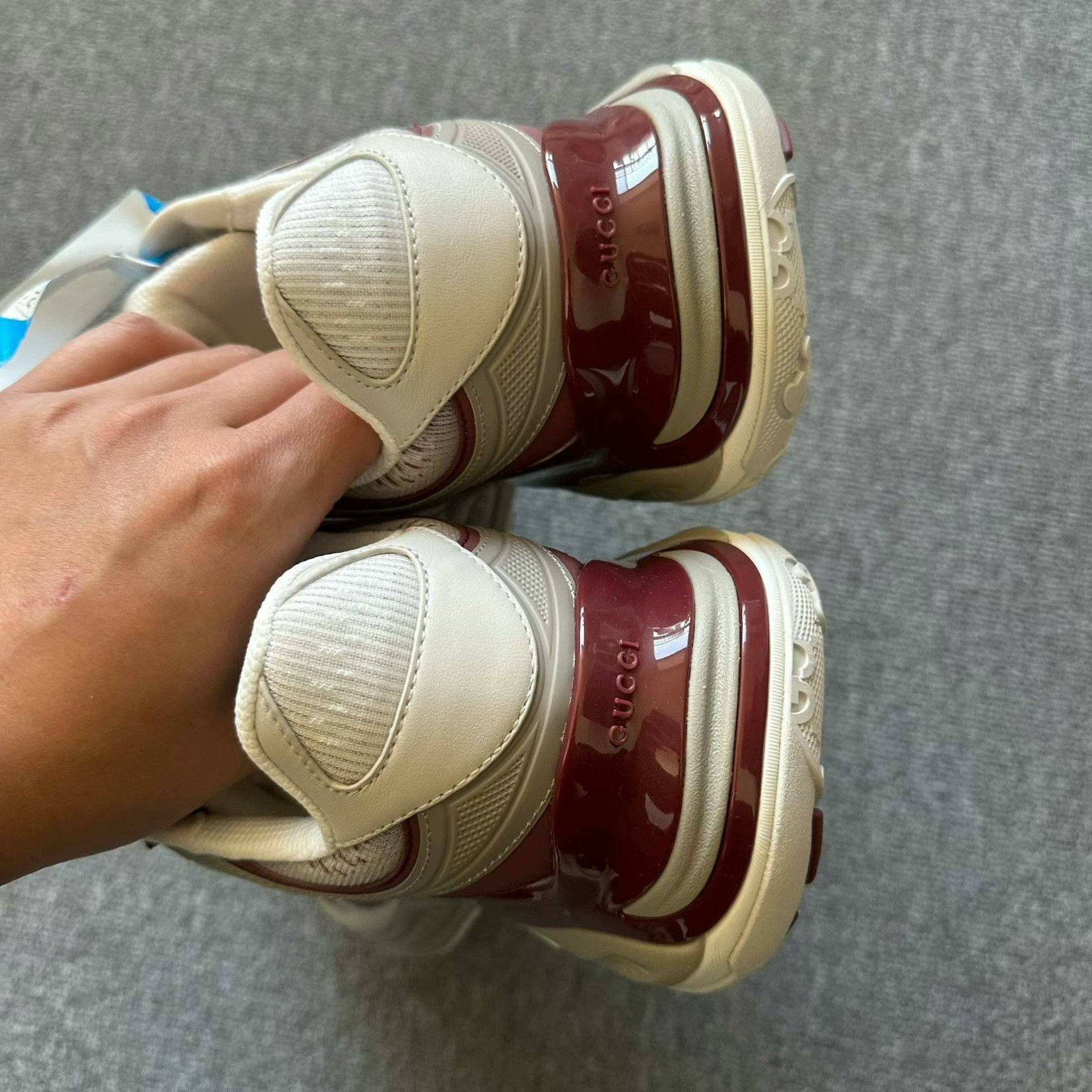 Gucci gucci run2.0 sneakers size 41/42.5 Size US 10.5 / EU 43-44 - 6 Thumbnail