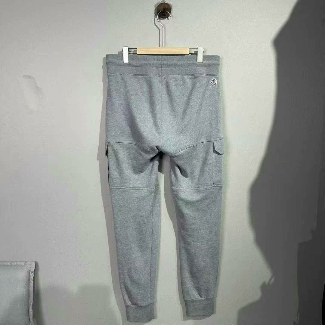 Moncler moncler gray padded cargo sweatpants Size US 44 / EU 60 - 2 Thumbnail
