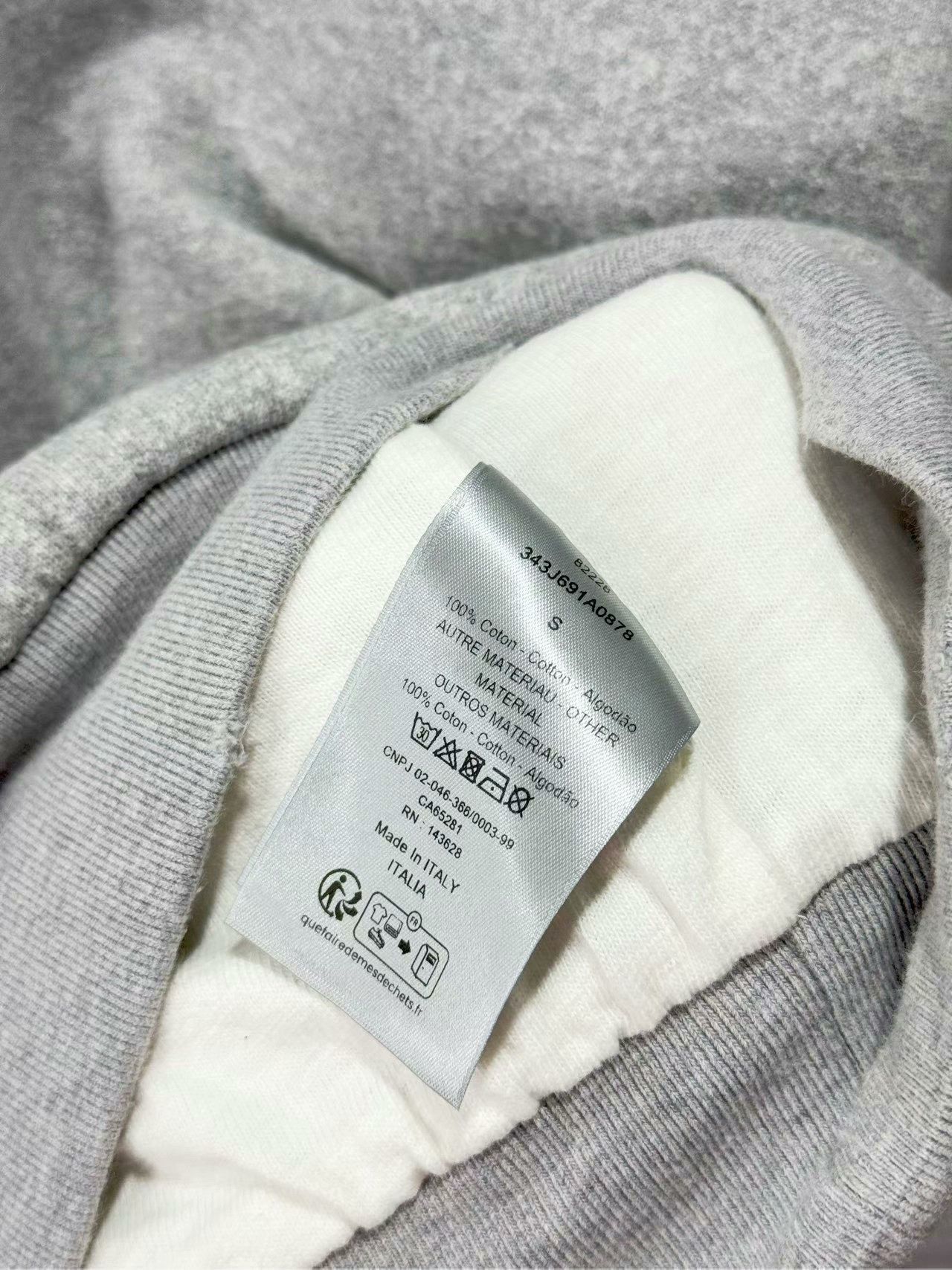 Dior dior gray vintage hoodie with slogan Size US S / EU 44-46 / 1 - 9 Thumbnail