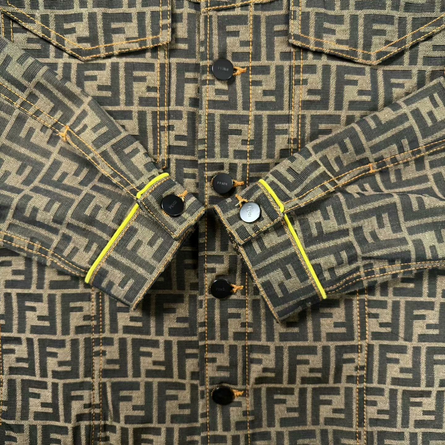 Fendi fendi monogram denim jacket with leather tag Size US M / EU 48-50 / 2 - 7 Thumbnail