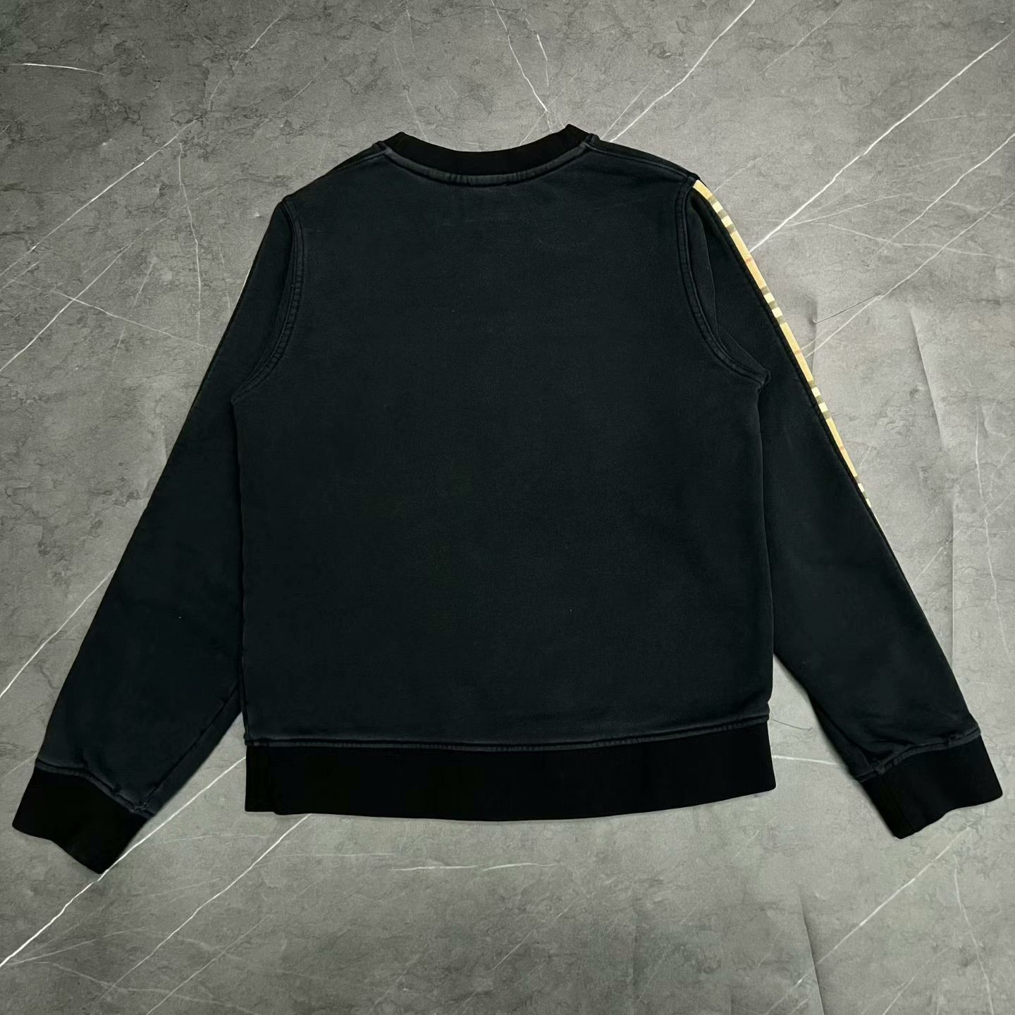 Burberry burberry check pattern pullover sweatshirt Size US M / EU 48-50 / 2 - 2 Thumbnail