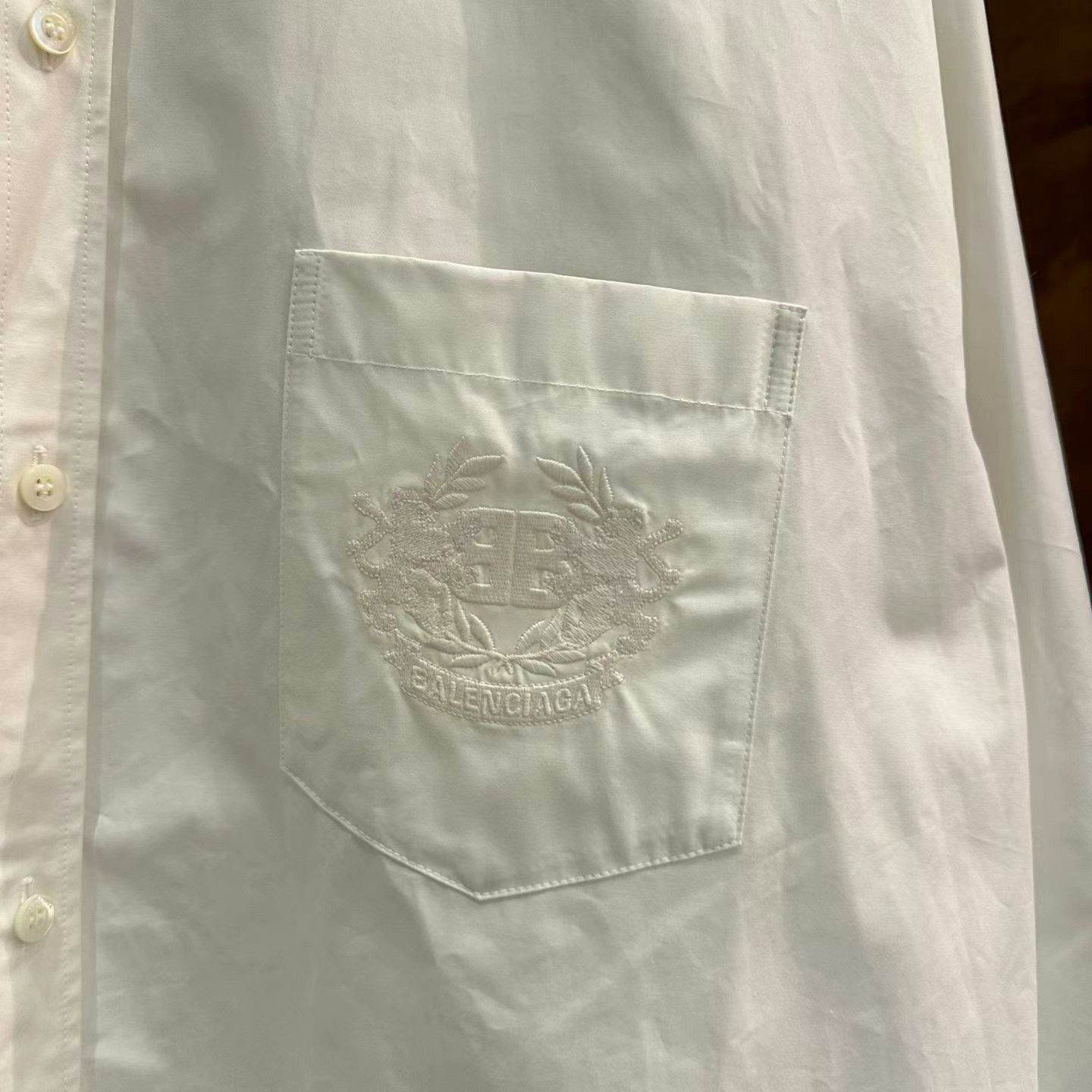 Balenciaga balenciaga white embroidered shirt jacket size 38 Size US M / EU 48-50 / 2 - 4 Thumbnail