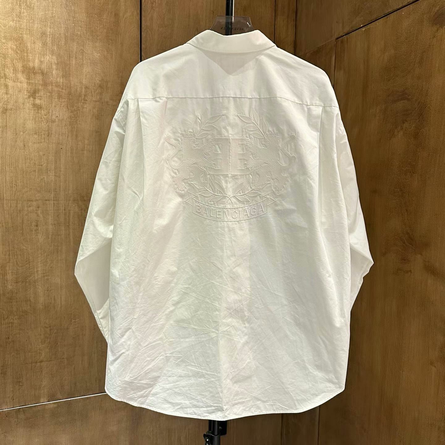 Balenciaga balenciaga white embroidered shirt jacket size 38 Size US M / EU 48-50 / 2 - 2 Thumbnail