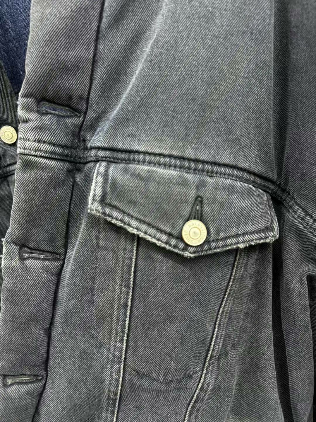 Balenciaga balenciaga color-block oversized denim jacket Size US M / EU 48-50 / 2 - 5 Thumbnail