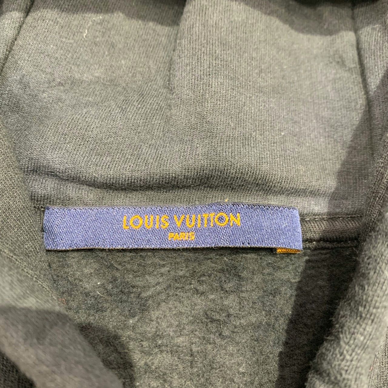 Louis Vuitton lv black reflective logo hoodie sweatshirt Size US M / EU 48-50 / 2 - 9 Thumbnail