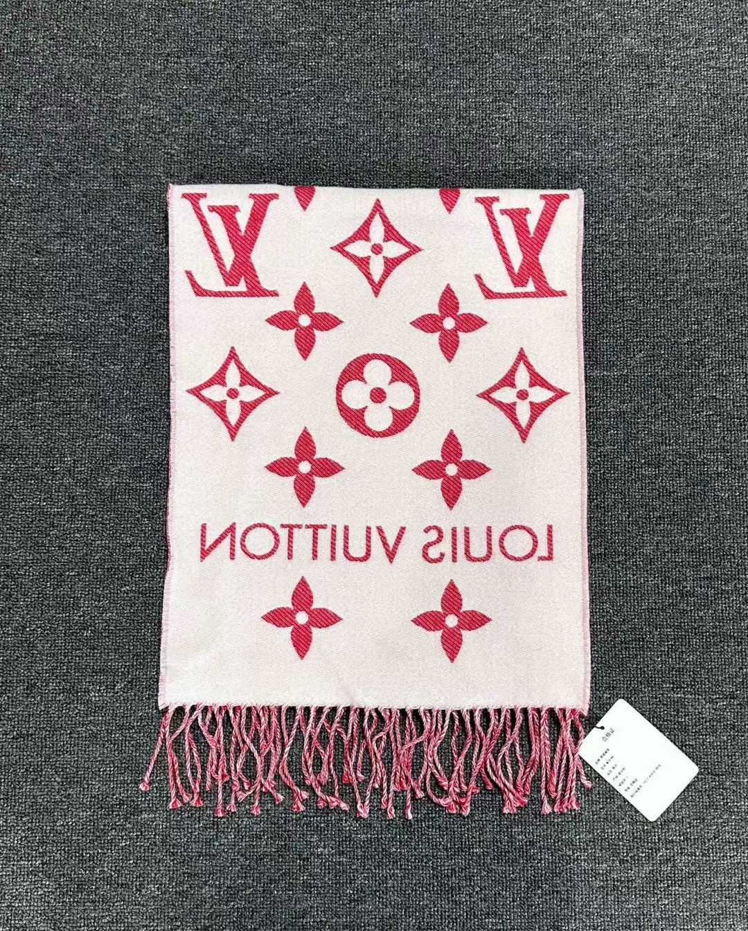 Louis Vuitton red wool scarf by louis vuitton Size ONE SIZE - 4 Thumbnail