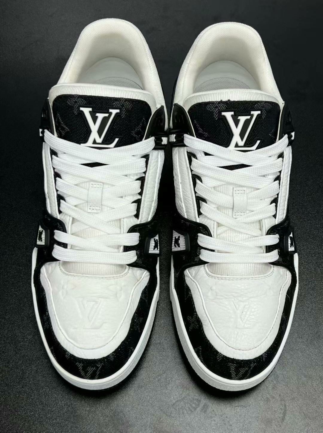 Louis Vuitton LV Trainer Black and White Sneakers UK7 Size US 7 / EU 40 - 3 Thumbnail