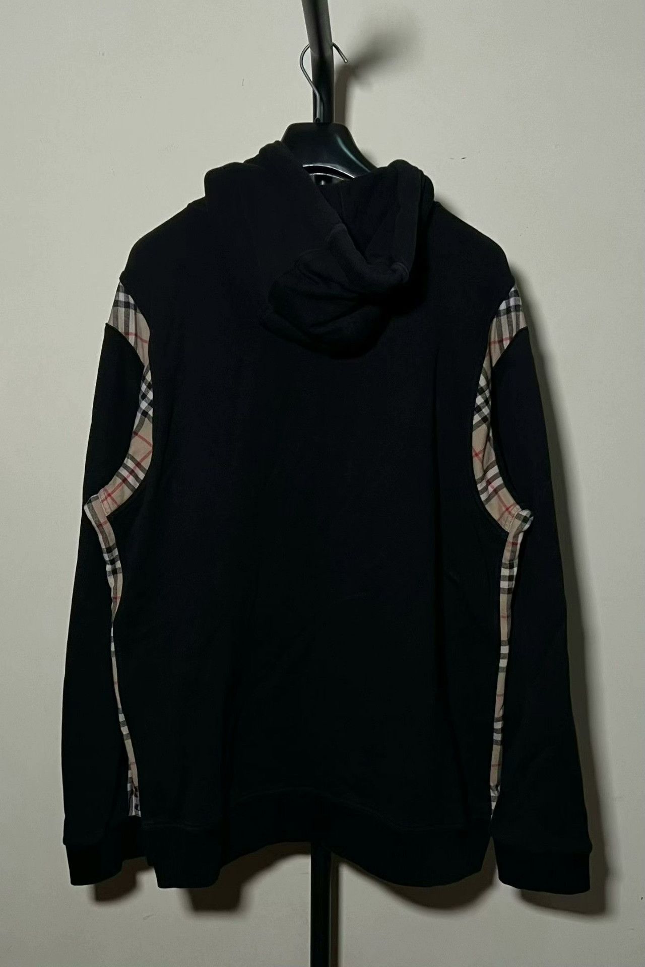 Burberry burberry black vintage checkered hoodie sweatshirt Size US XL / EU 56 / 4 - 2 Thumbnail
