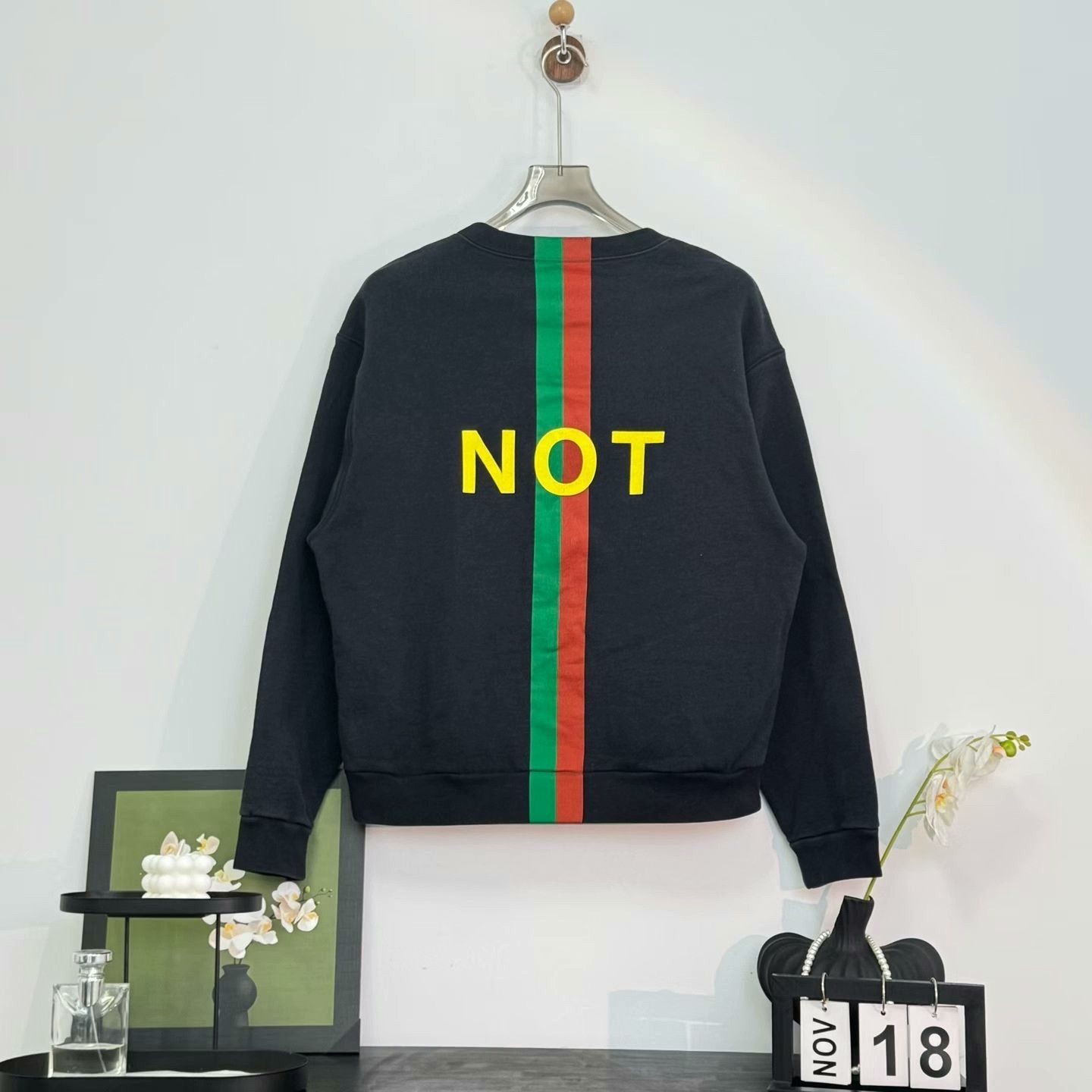 Gucci gucci fake logo sweatshirt size small Size US S / EU 44-46 / 1 - 4 Thumbnail