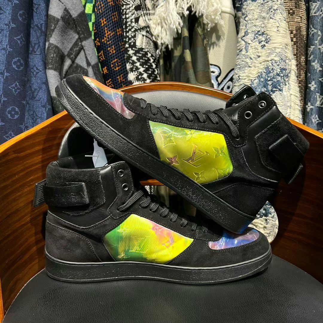 Louis Vuitton lv rivoli monogram black leather sneakers Size US 9 / EU 42 - 6 Thumbnail