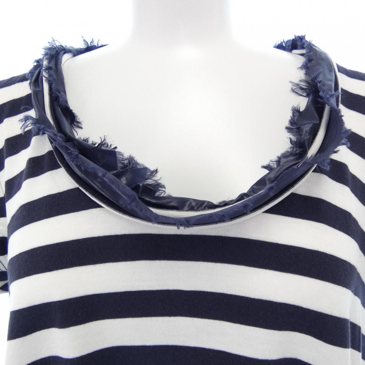 Moncler Moncler Moncler Top Cotton Tops 410938092300 82840 DUTY FREE for USA Size ONE SIZE - 6 Thumbnail