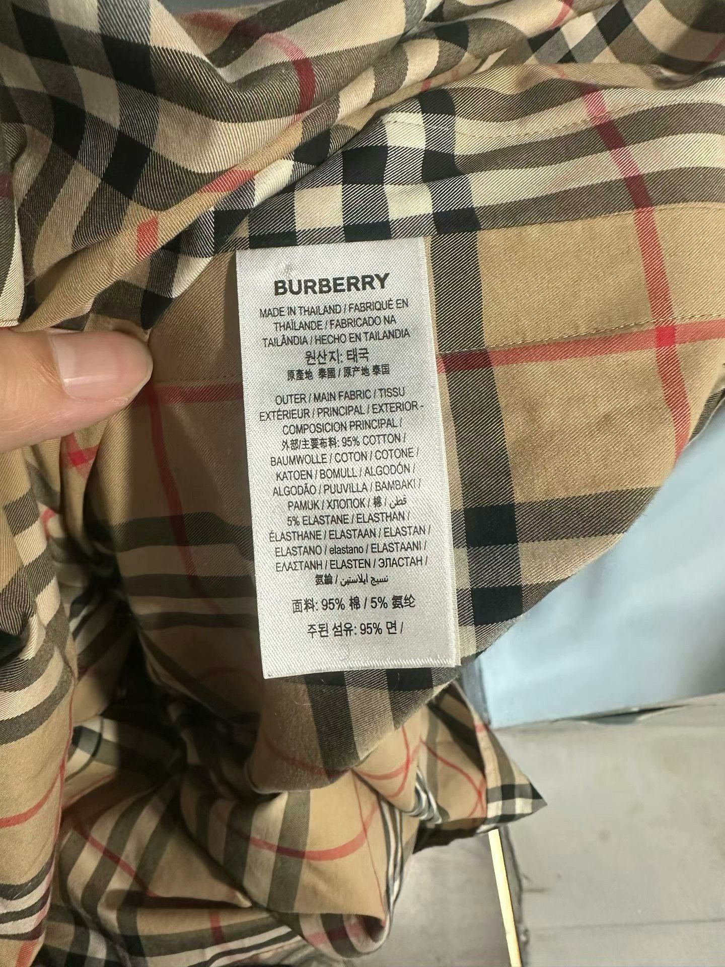 Burberry Burberry Plaid Button-Up Shirt Size UK10 Size M / US 6-8 / IT 42-44 - 4 Thumbnail