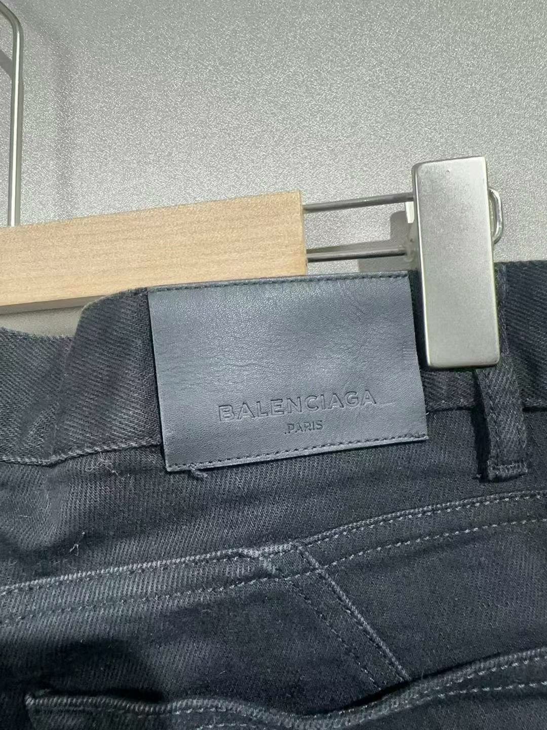 Balenciaga balenciaga black zipper denim pants size 31 Size US 31 - 3 Thumbnail