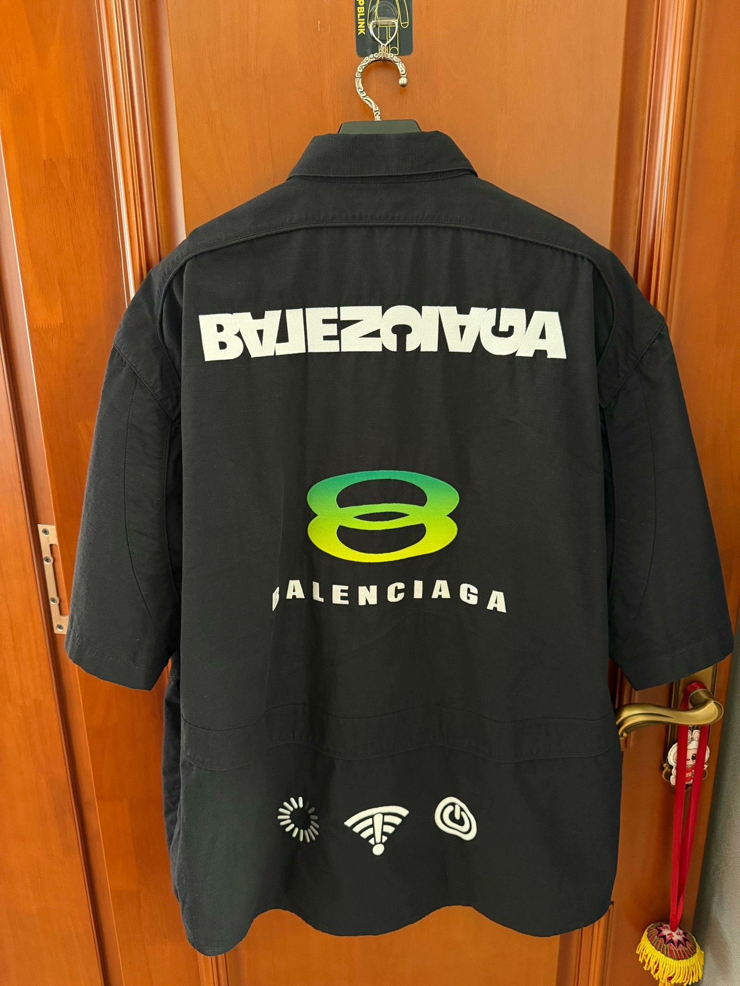 Balenciaga black embroidered logo short sleeve shirt Size US M / EU 48-50 / 2 - 4 Thumbnail