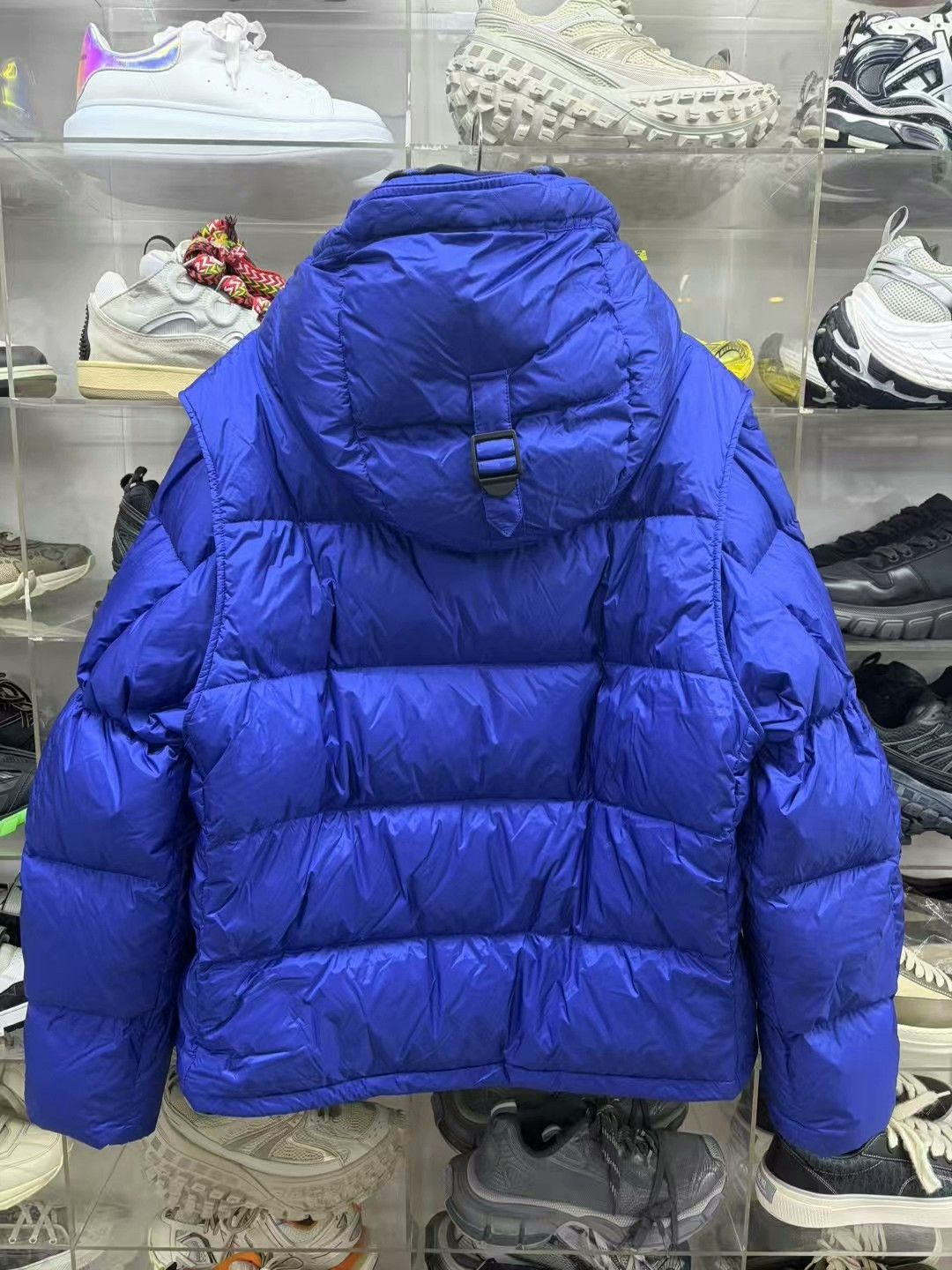 Burberry burberry blue detachable hooded puffer jacket Size US XXL / EU 58 / 5 - 2 Thumbnail