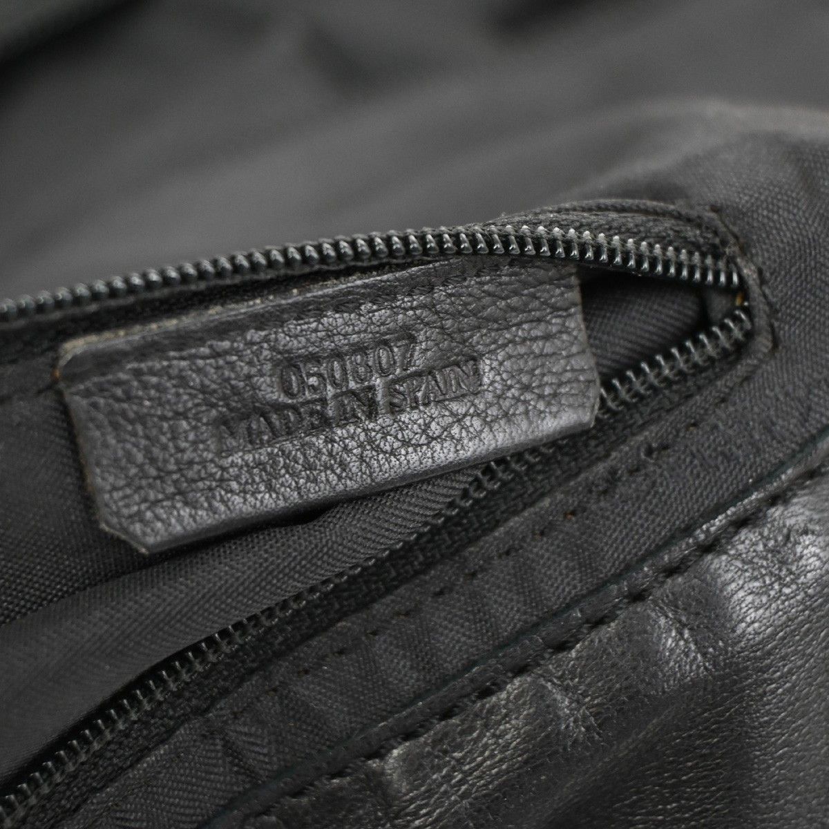 Loewe Loewe Anagram handbag Leather Size ONE SIZE - 8 Thumbnail