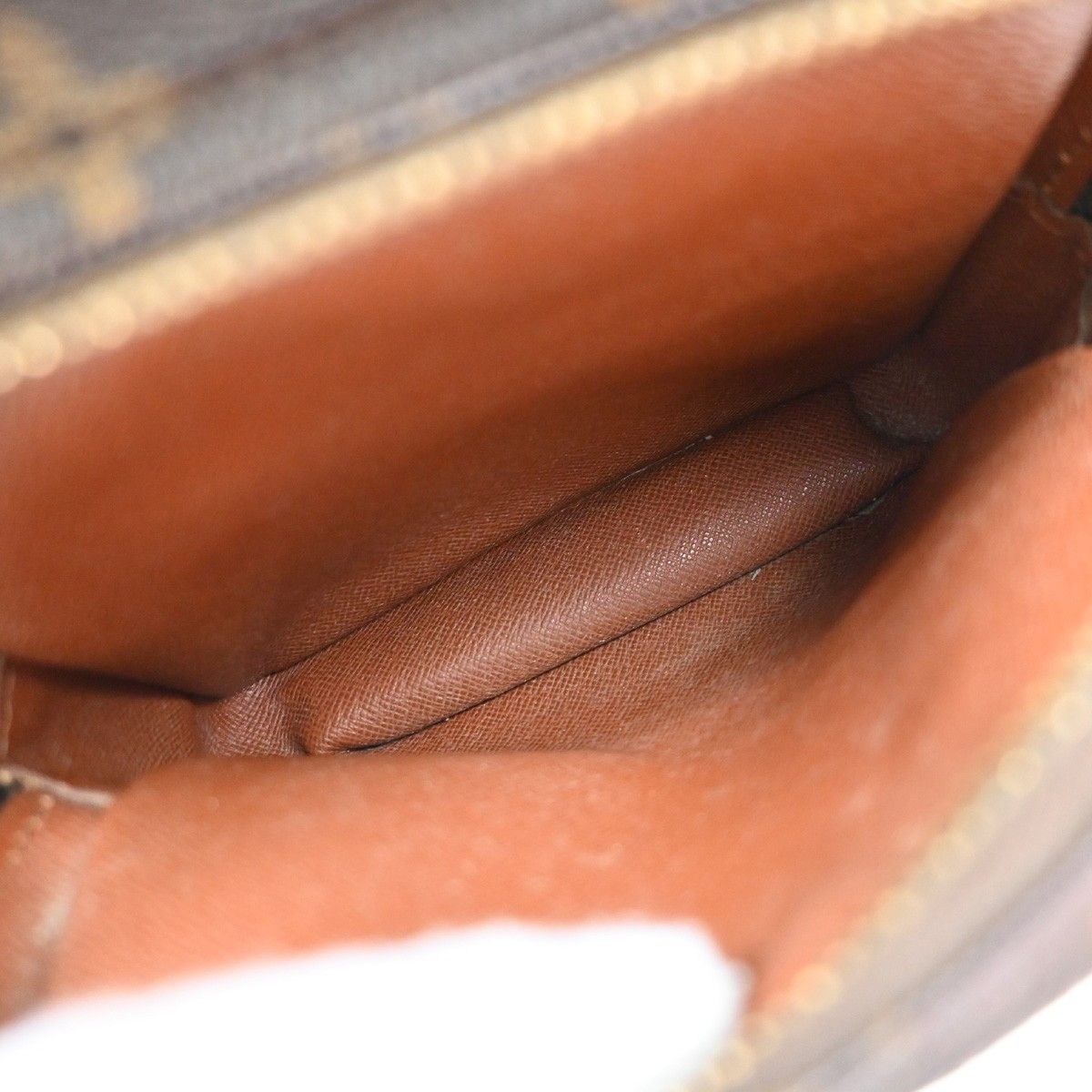 Louis Vuitton Louis Vuitton Amazone Bag Monogram Canvas Size ONE SIZE - 17 Thumbnail