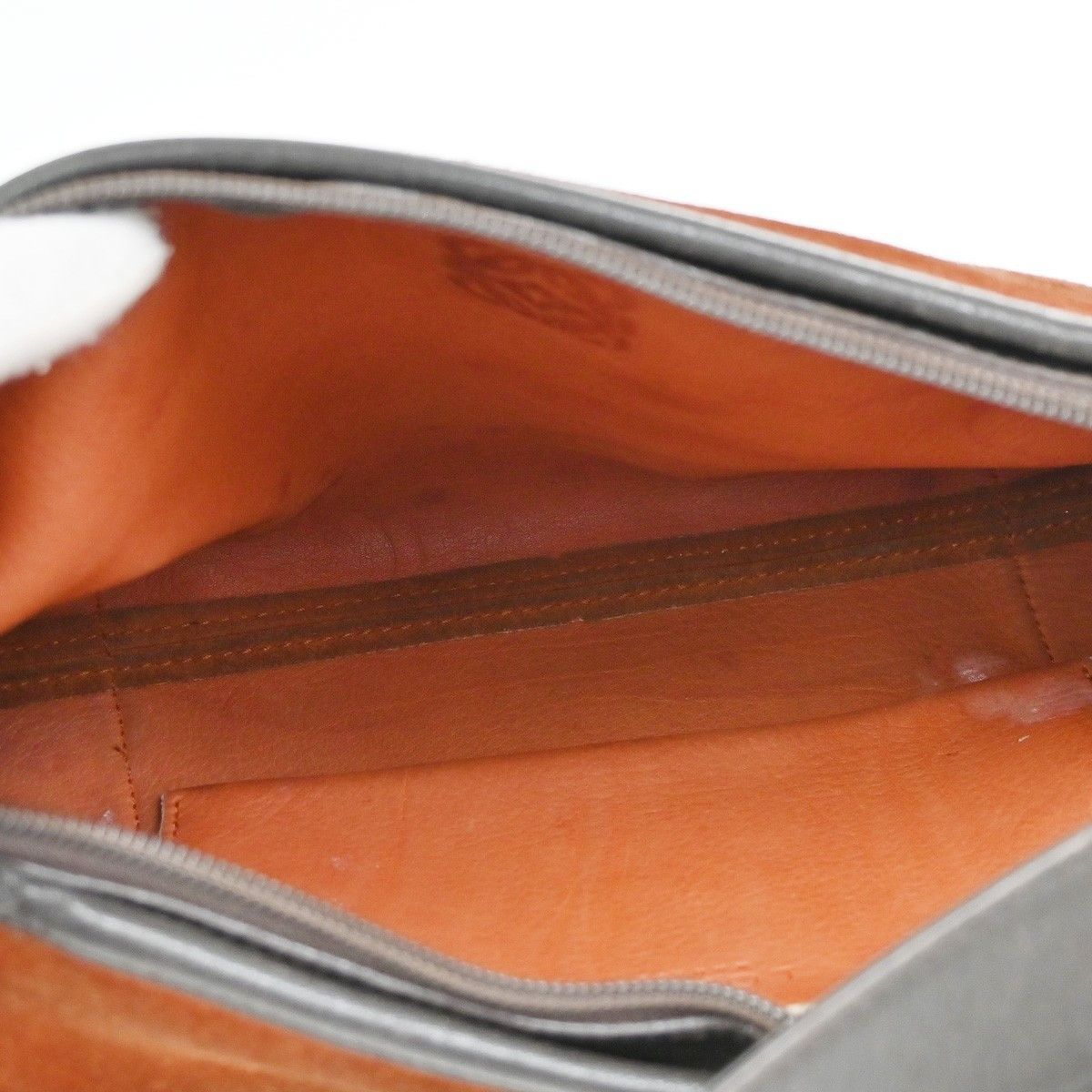 Loewe Loewe Anagram Shoulder Bag Suede Size ONE SIZE - 5 Thumbnail