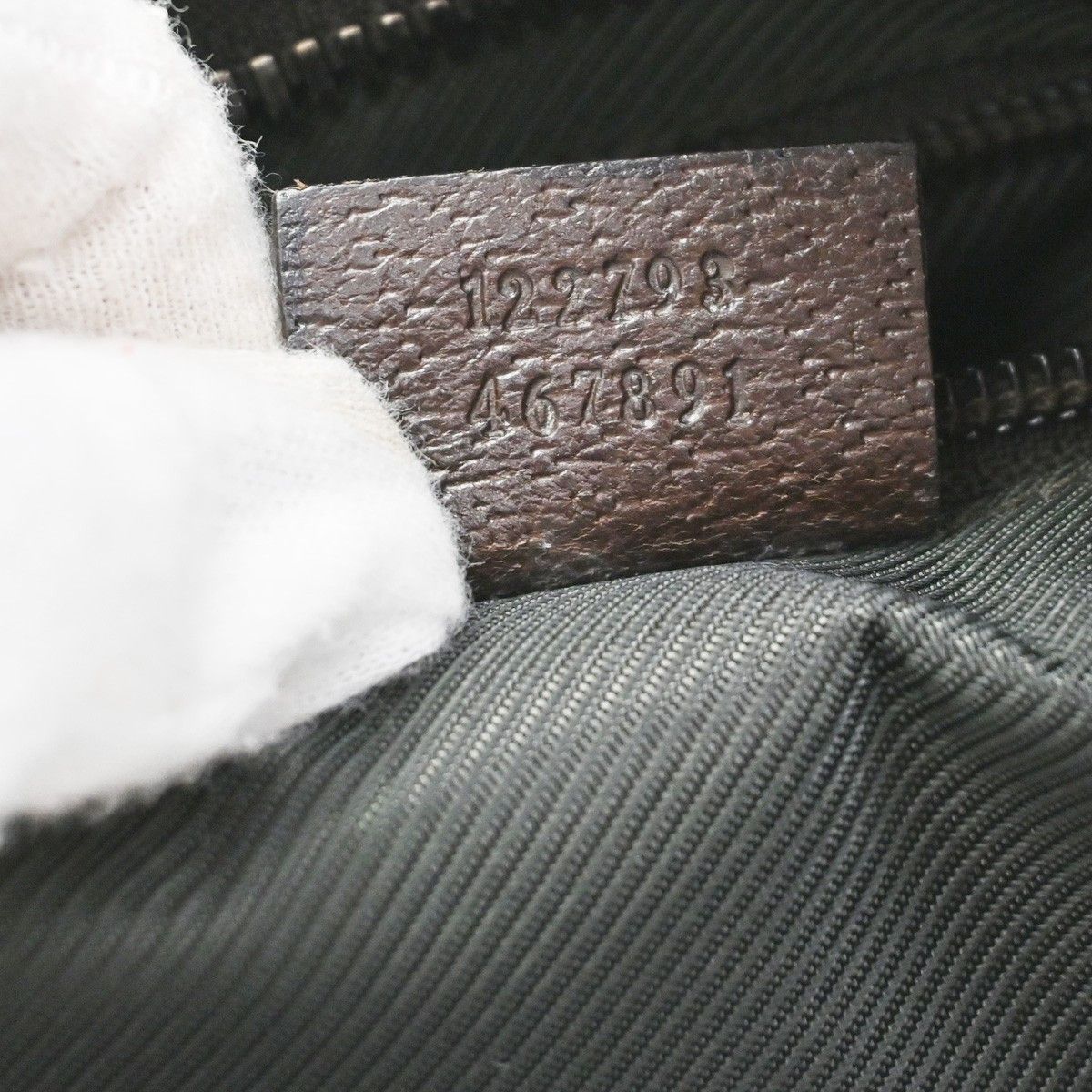 Gucci Gucci Zip Top Messenger GG Canvas with Leather Size ONE SIZE - 7 Thumbnail