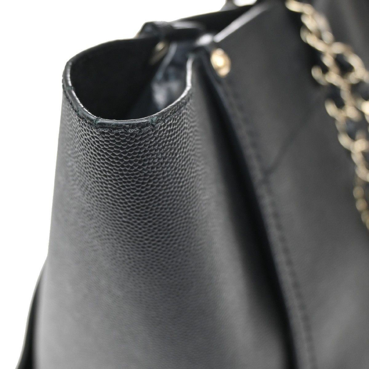 Chanel Chanel Deauville NM Tote Embossed Calfskin Size ONE SIZE - 17 Thumbnail