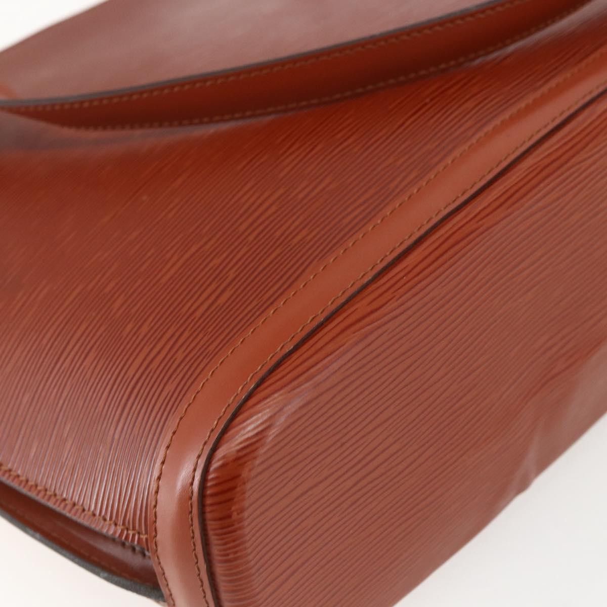 Louis Vuitton Louis Vuitton Lussac Handbag Epi Leather Size ONE SIZE - 10 Thumbnail