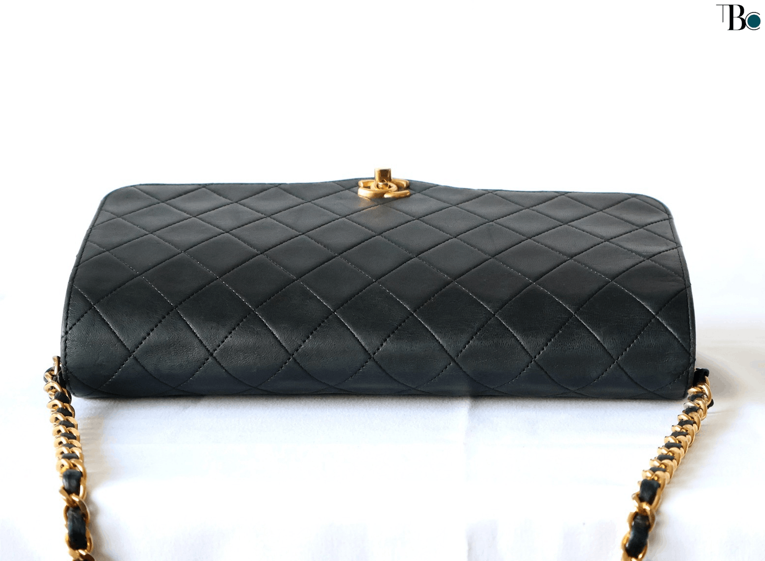 Chanel Chanel Chain Flap Shoulder Bag Quilted Lambskin Size ONE SIZE - 5 Thumbnail