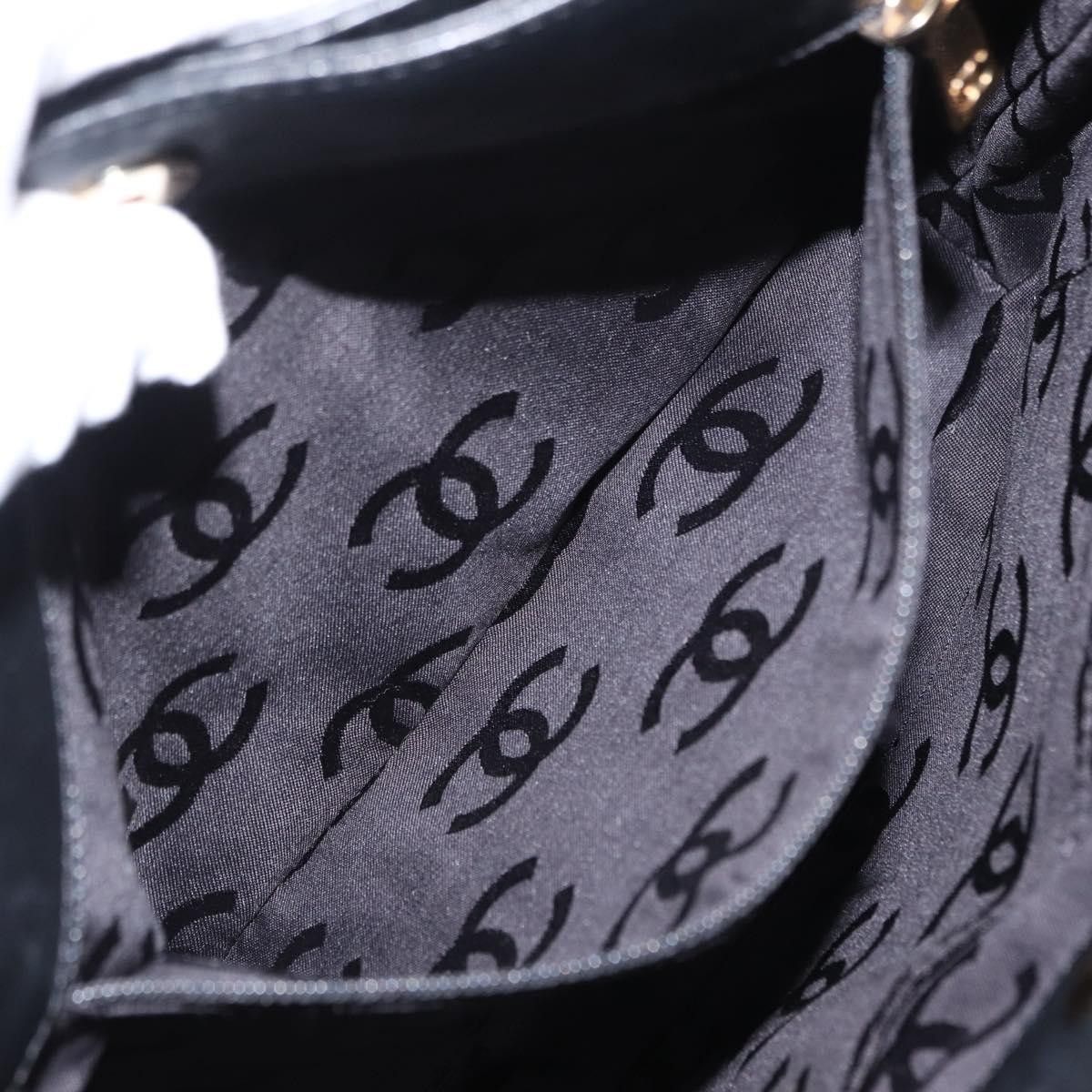 Chanel Chanel Surpique Tote Quilted Leather Size ONE SIZE - 23 Thumbnail