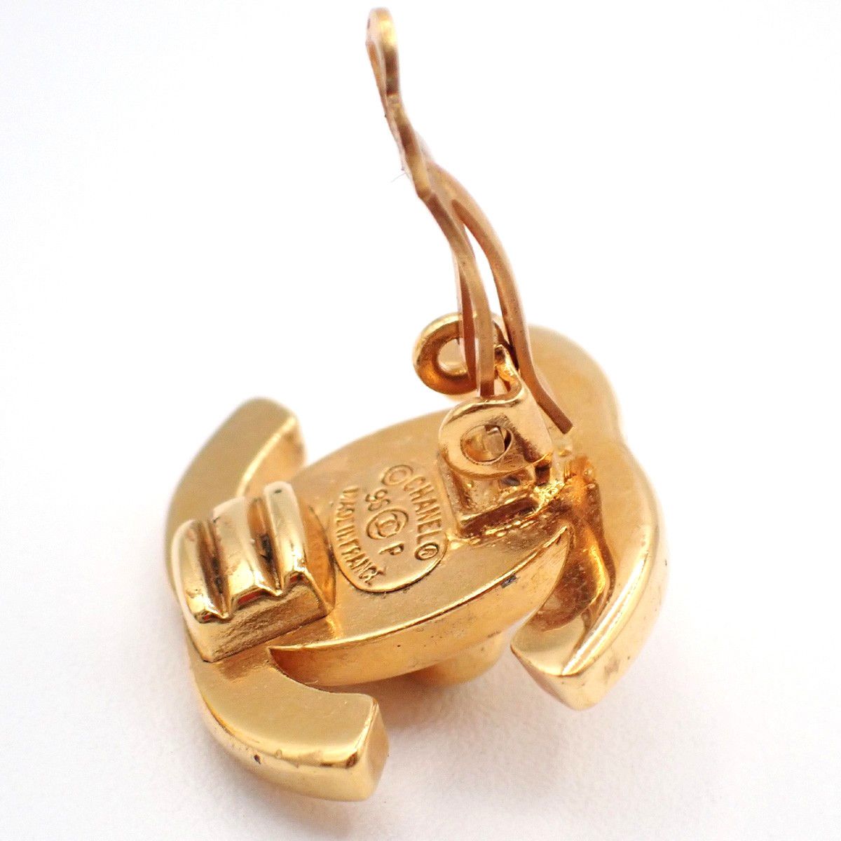 Chanel Chanel CC Turnlock Clip-On Earrings Metal Size ONE SIZE - 8 Thumbnail