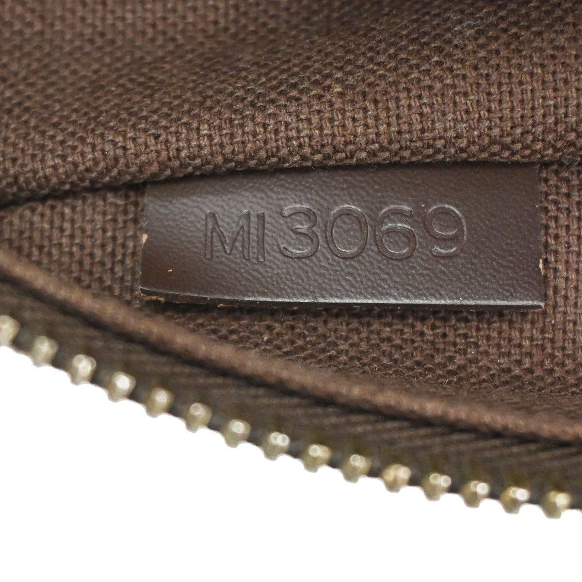 Louis Vuitton Louis Vuitton Olav Handbag Damier Size ONE SIZE - 6 Thumbnail