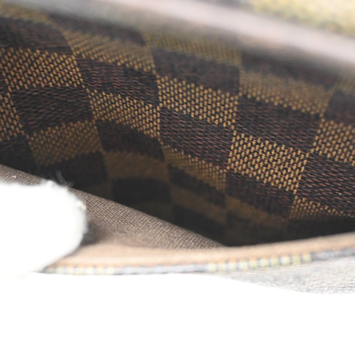 Louis Vuitton Louis Vuitton Olav Handbag Damier Size ONE SIZE - 12 Thumbnail