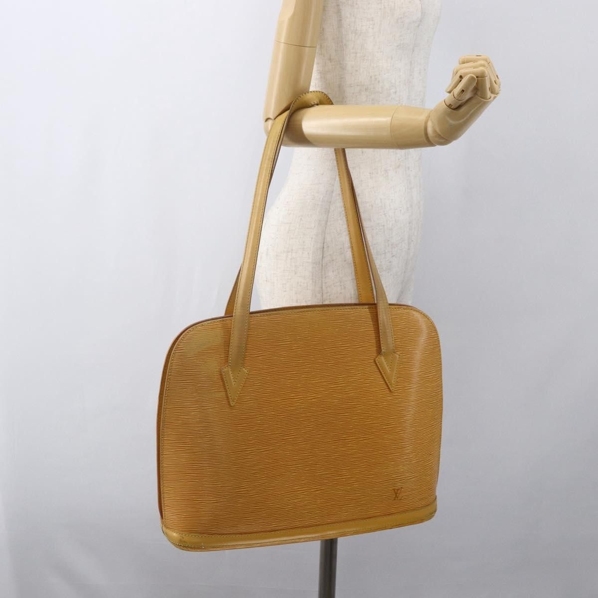 Louis Vuitton Louis Vuitton Lussac Epi Leather Size ONE SIZE - 14 Thumbnail